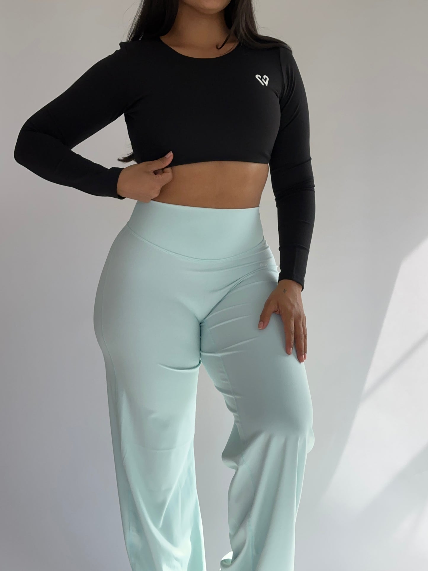 CROP TOP LONG SLEEVE