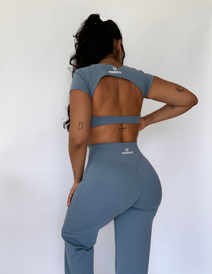 CROP TOP SHORT SLEEVE