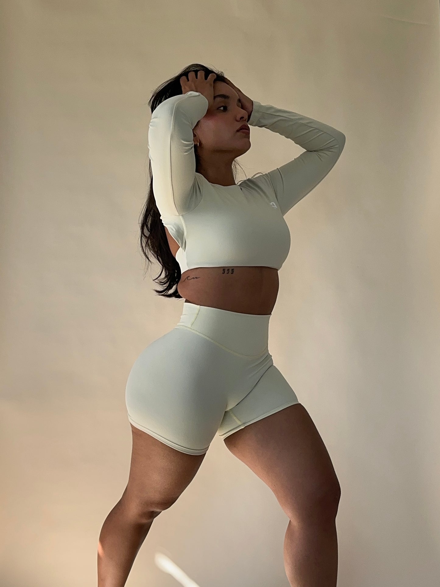 SOFTMOVE SHORTS HIGH WAISTED