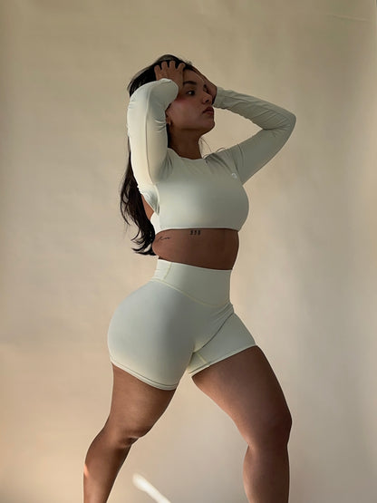 SOFTMOVE SHORTS HIGH WAISTED