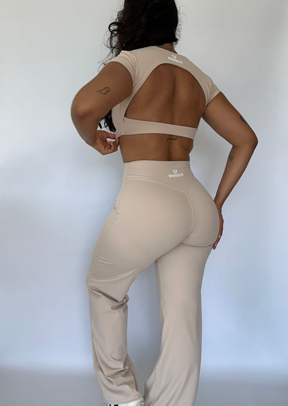 CROP TOP SHORT SLEEVE