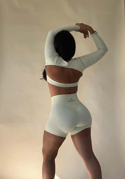 SOFTMOVE SHORTS HIGH WAISTED