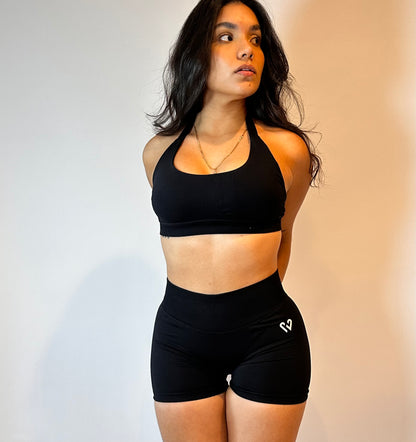 Shorts V