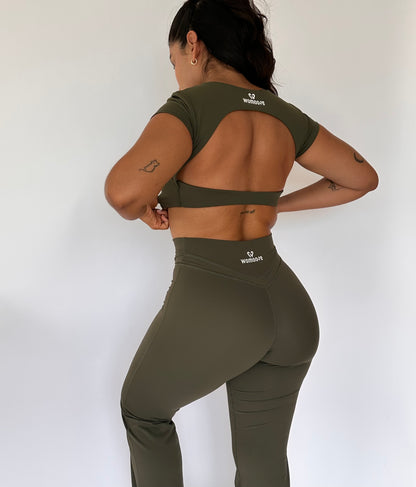 CROP TOP SHORT SLEEVE