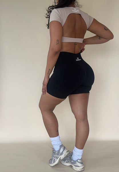 FORMMOVE-SCULPT SHORT