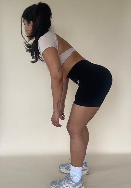 FORMMOVE-SCULPT SHORT
