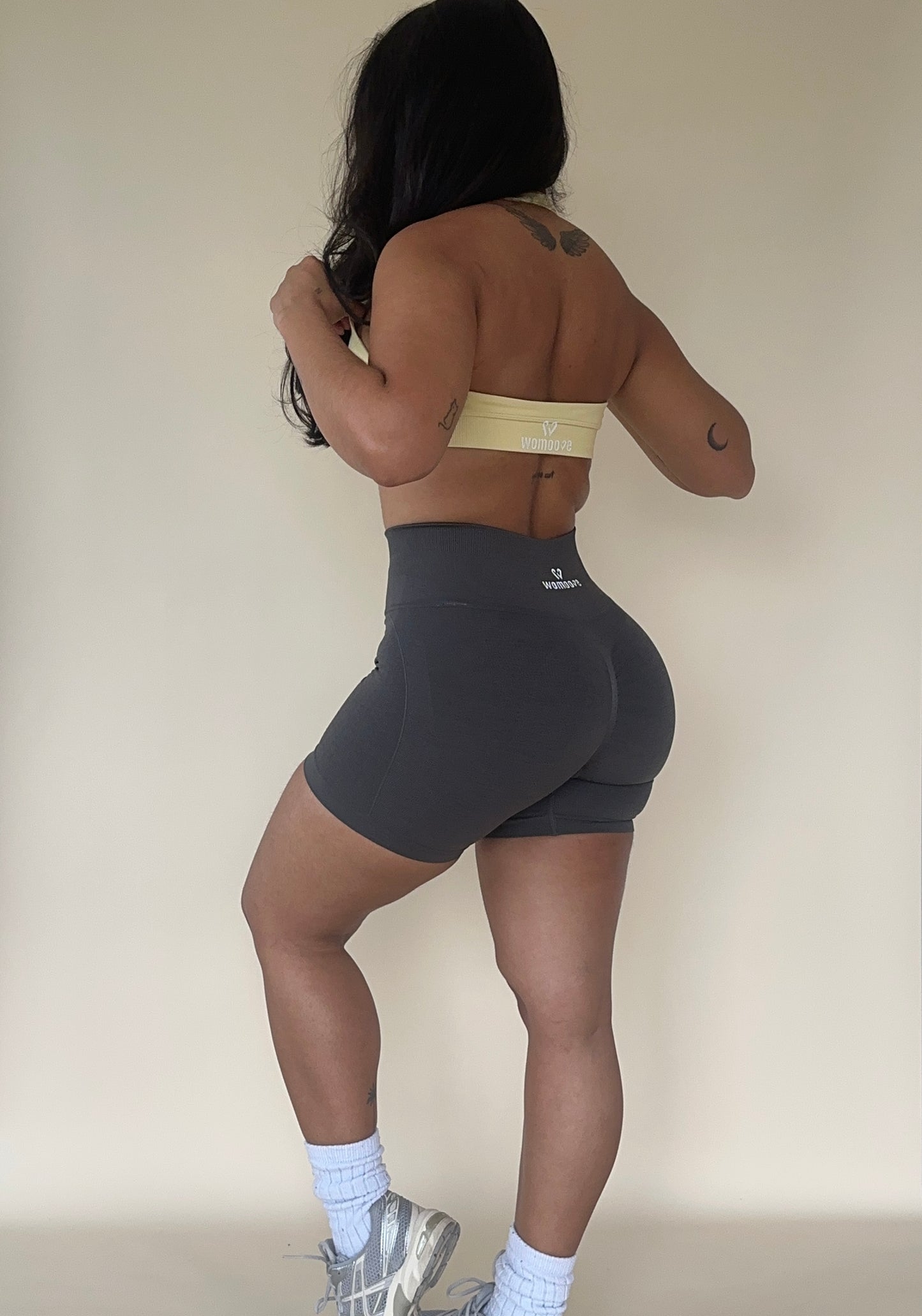 FORMMOVE-SCULPT SHORT