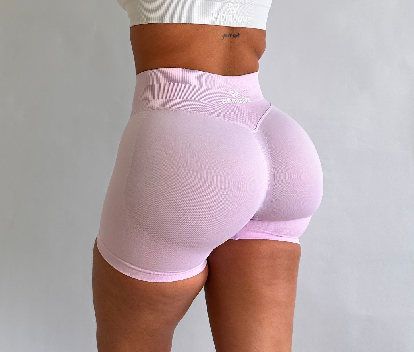 Shorts V