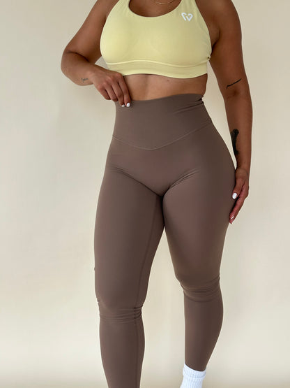 Classic high-waisted soft leggings