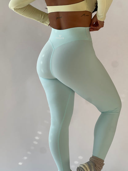 LEGGINGS ESSENTIAL SCULPT