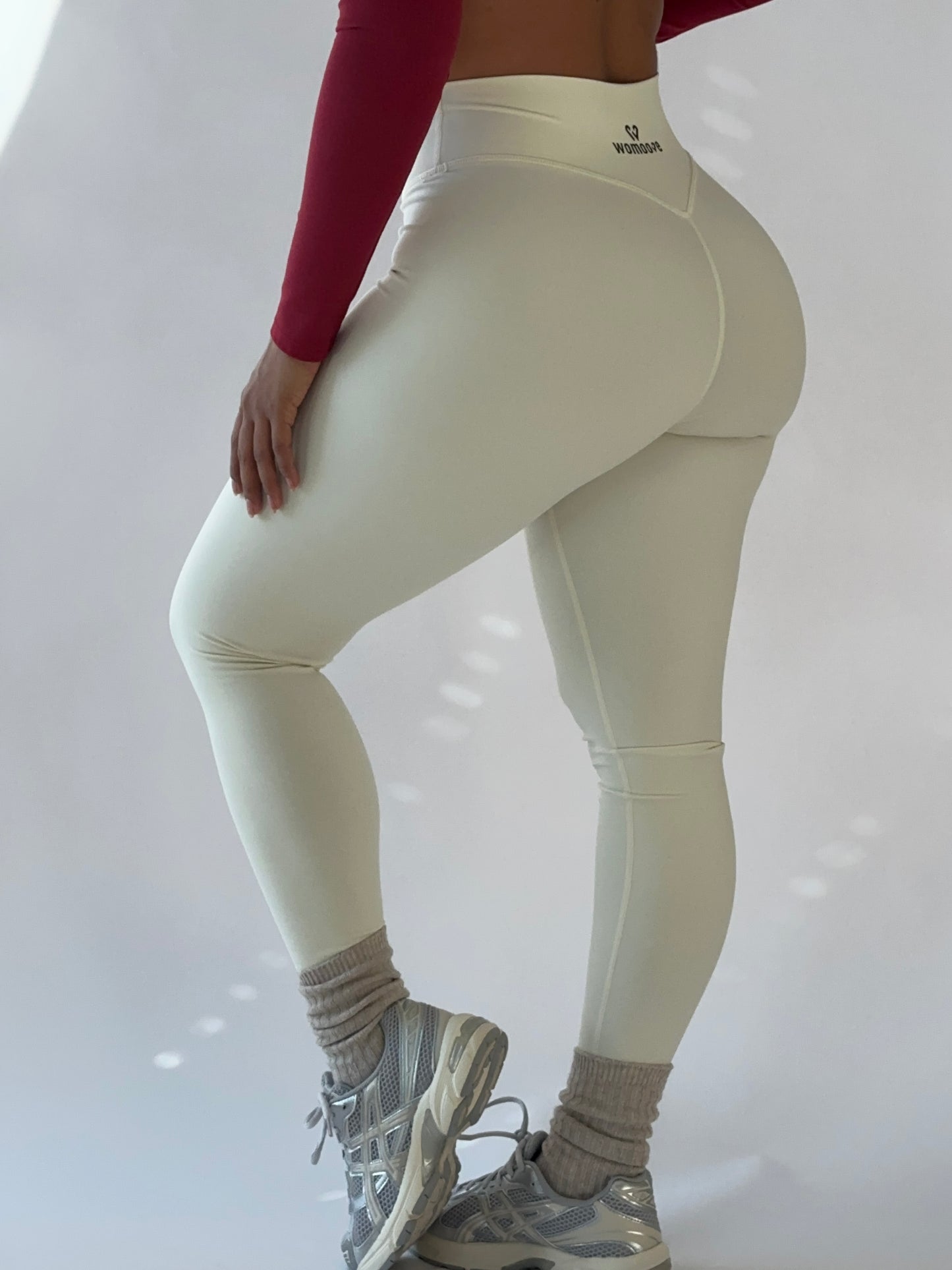 LEGGINGS ESSENTIAL SCULPT