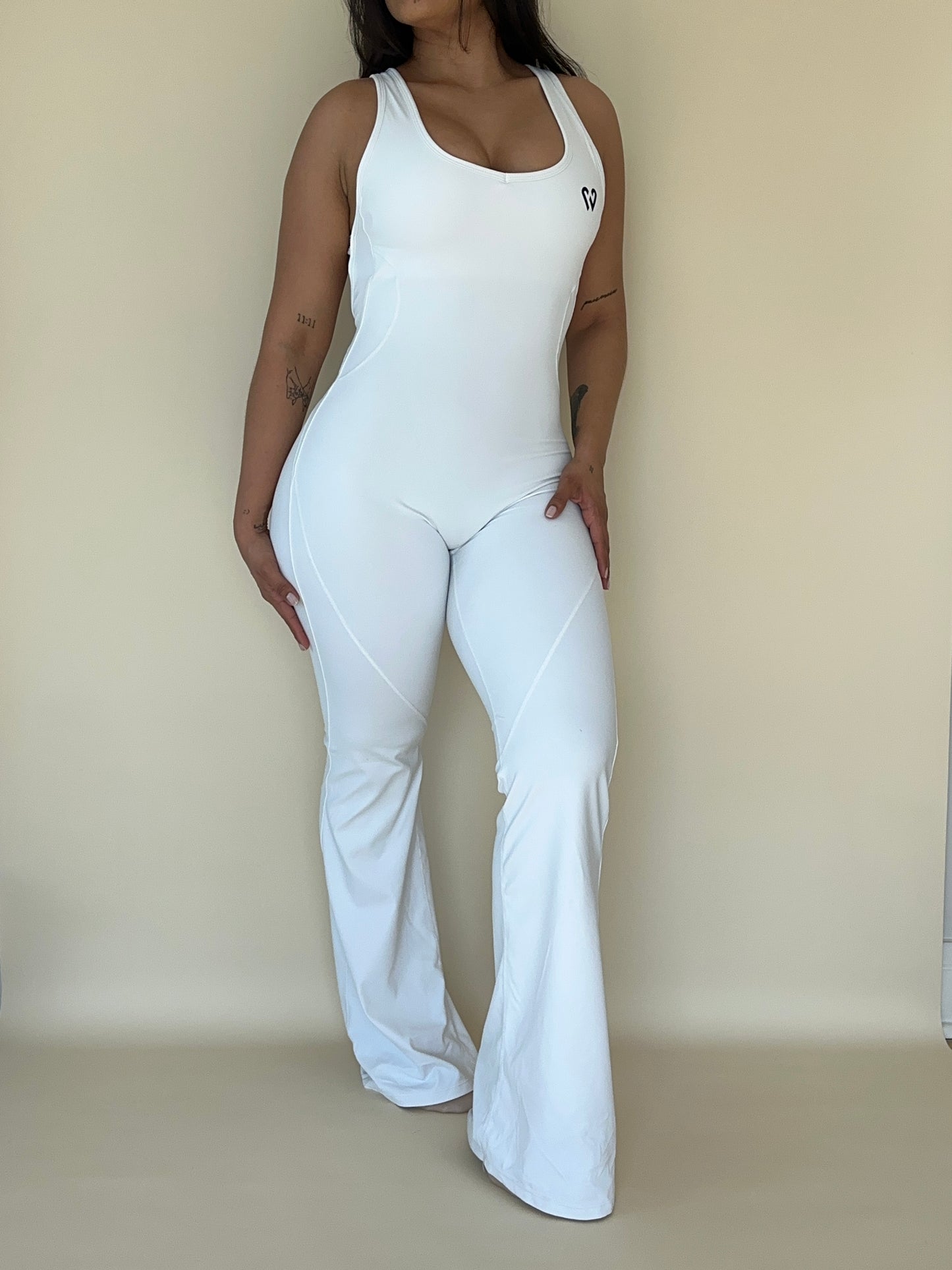 SOFTMOVE-SECOND SKIN FLARE SUIT