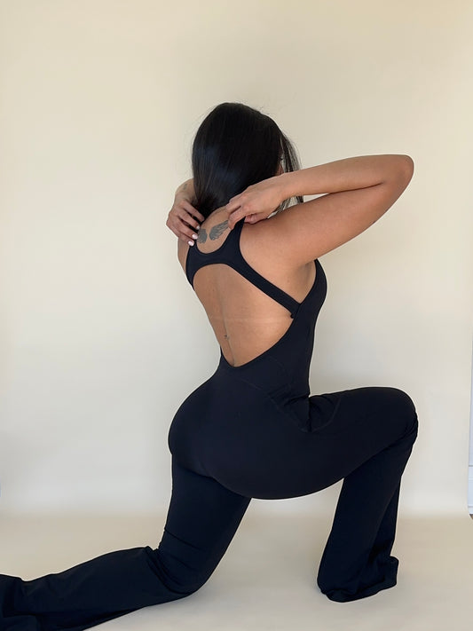 Softmove-second skin flare suit