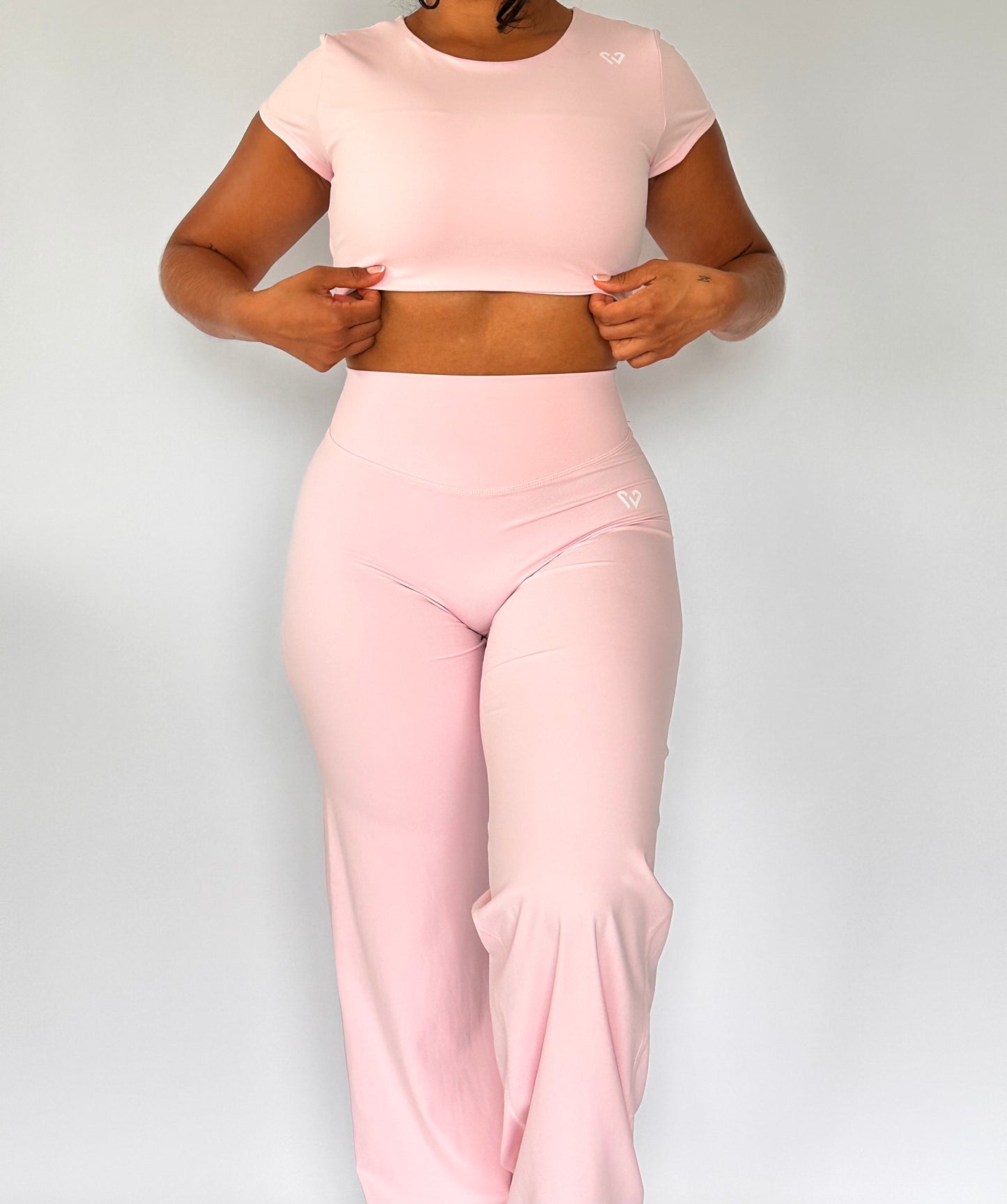 CROP TOP SHORT SLEEVE