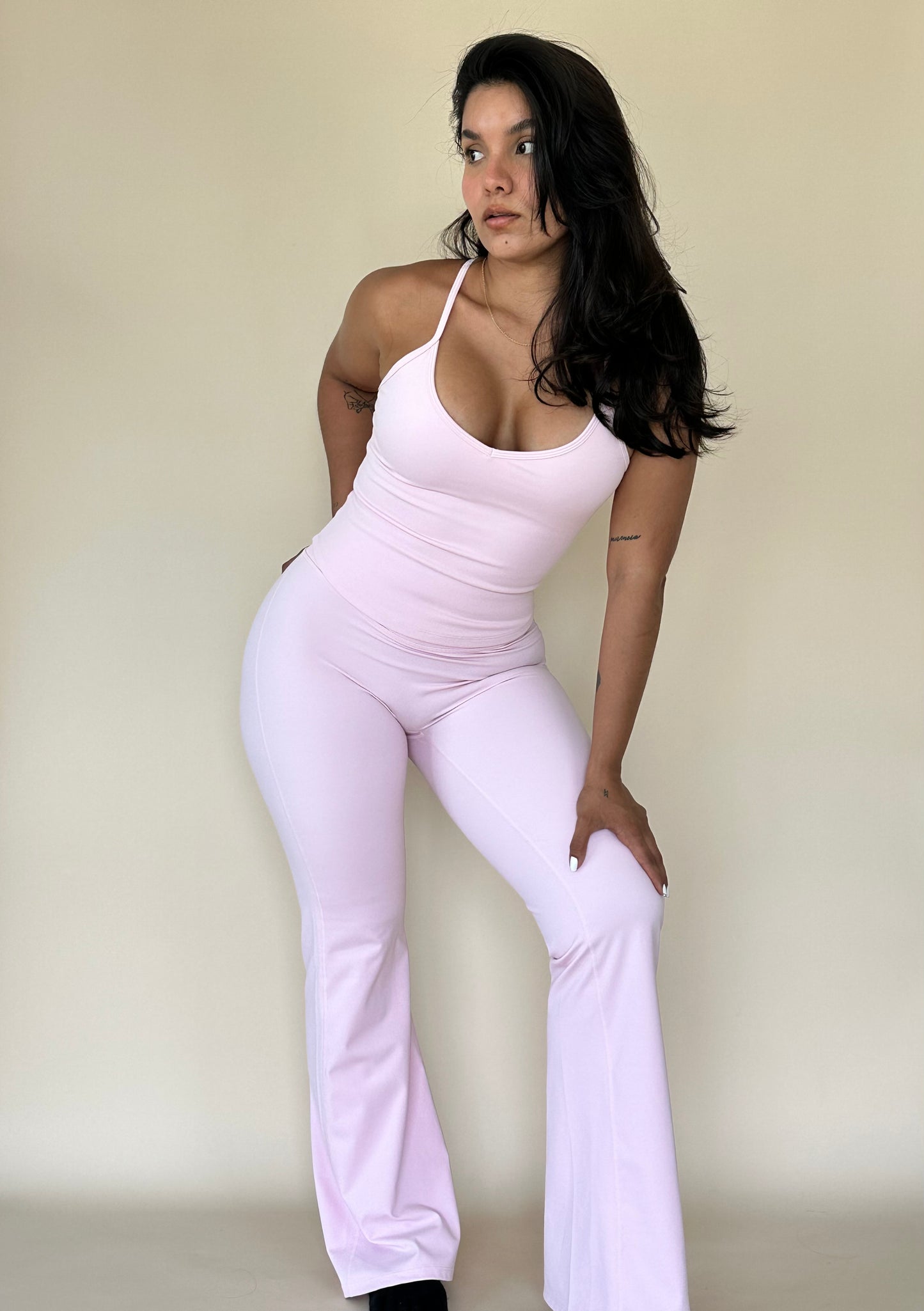Classic high-waisted flare leggings